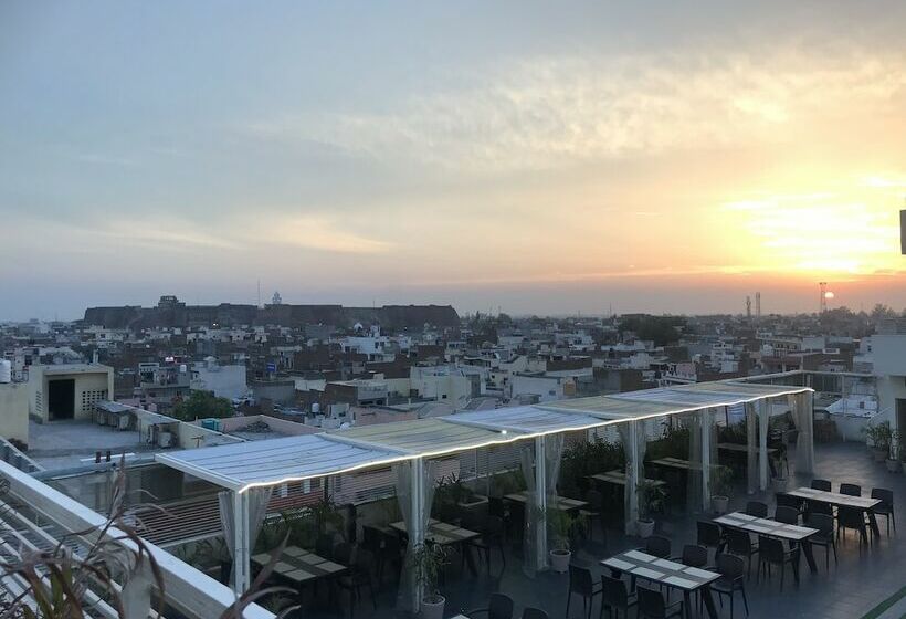 ホテル Bahia Heights