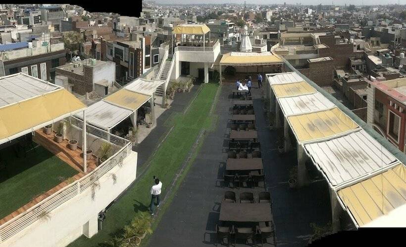 ホテル Bahia Heights