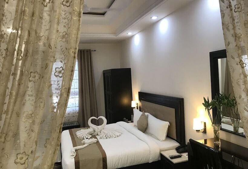 ホテル Bahia Heights