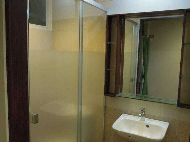 فندق Dumaguete Dormitel