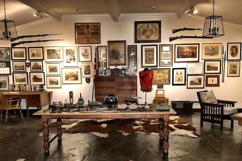 בית מלון כפרי Fugitives Drift Guest House