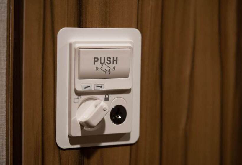 בית מלון כפרי Global Cabin Yokohamachukagai