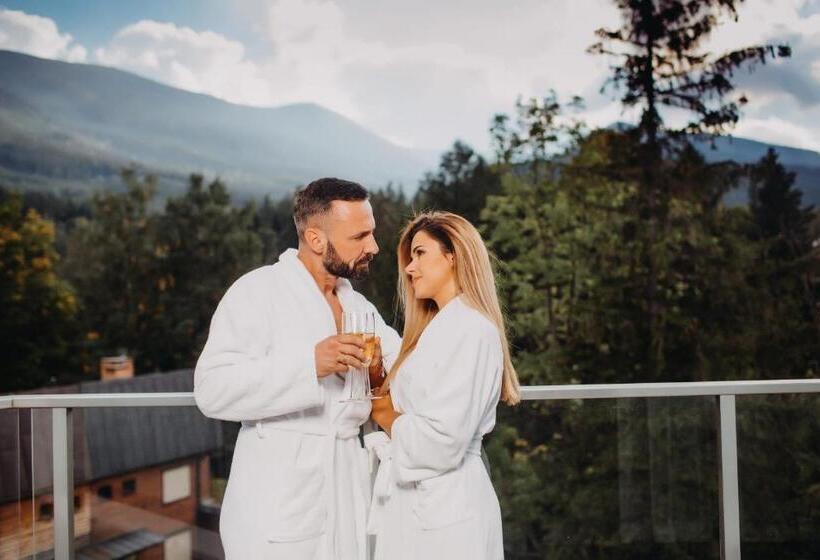 هتل Green Mountain 5