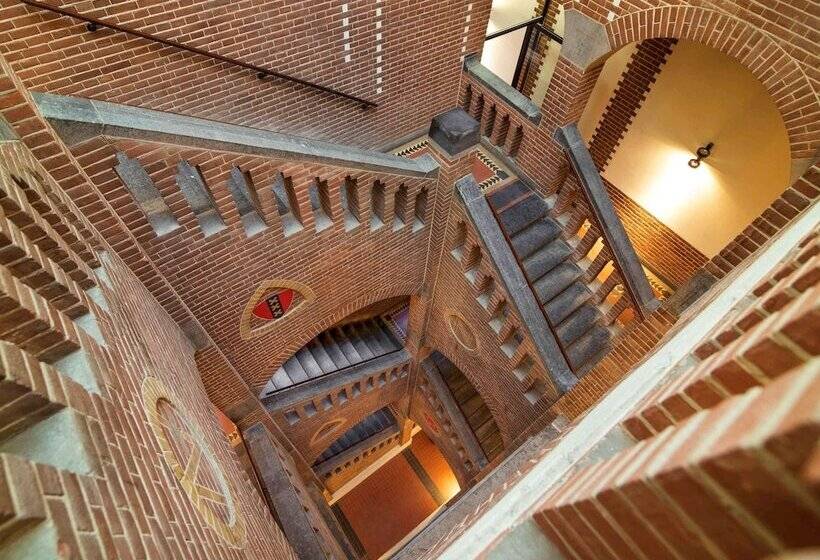 호텔 Ibis Styles Den Haag City Centre