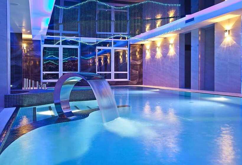 Отель Kristina Willa & Spa