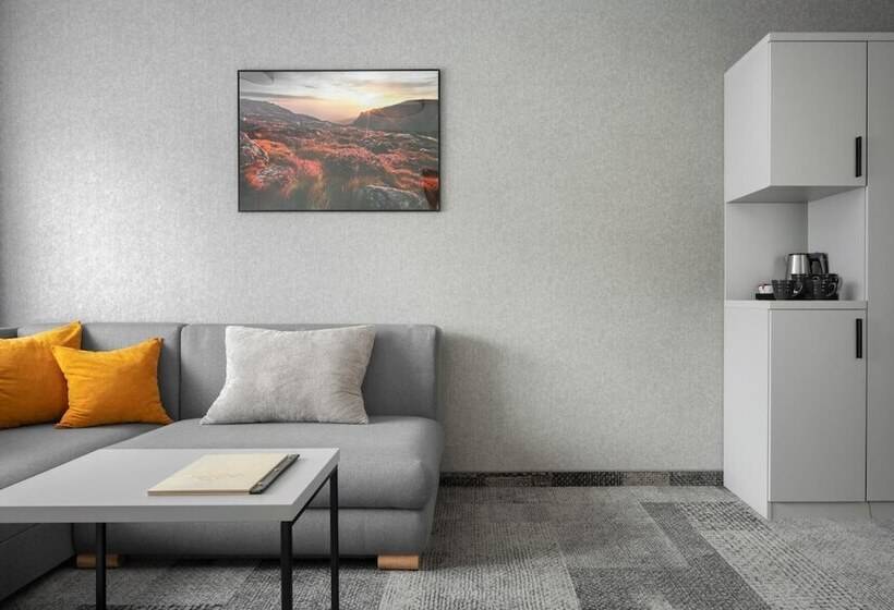 Отель Kristina Willa & Spa