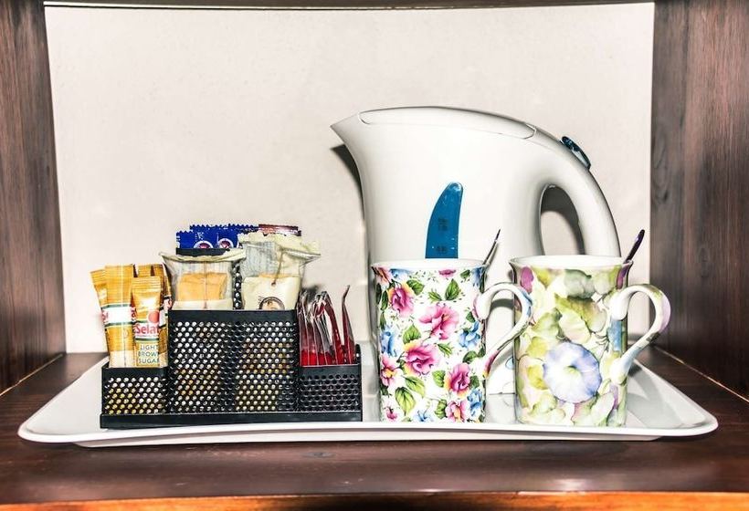 Отель Mawusi Bush Lodge