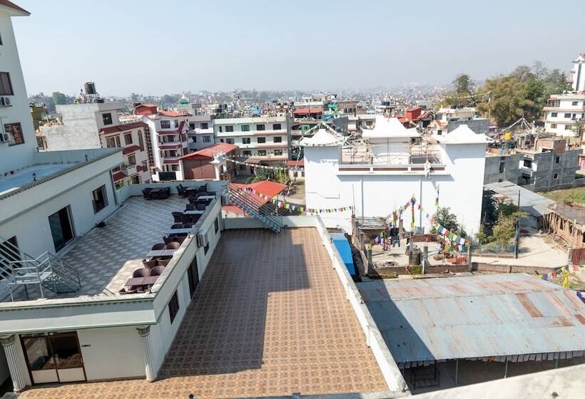 Hotel Mukhum International