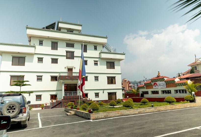 Hotel Mukhum International