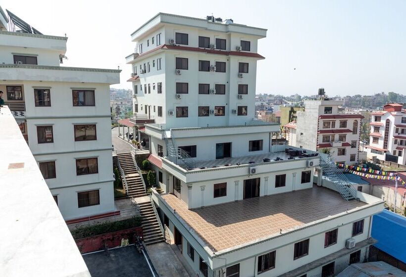 Hotel Mukhum International