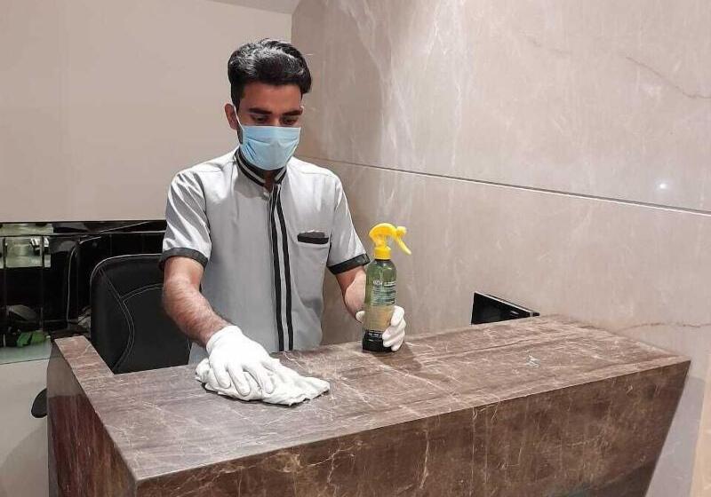 هتل Orient Regency