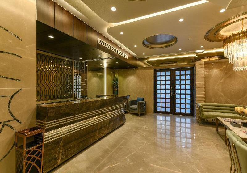 هتل Orient Regency