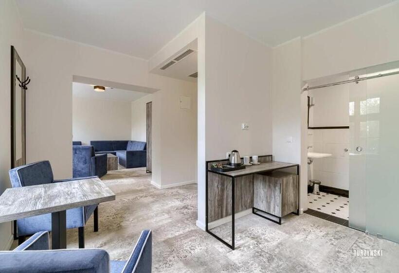 호텔 Pałac Wierzbiczany