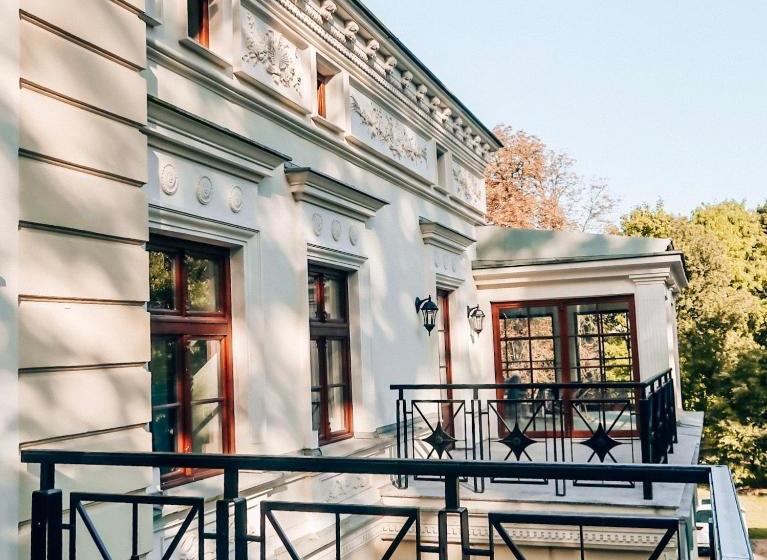 호텔 Pałac Wierzbiczany