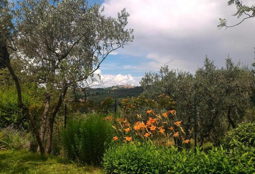 בית מלון כפרי Borgo Montauto