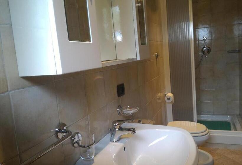 בית מלון כפרי Borgo Montauto