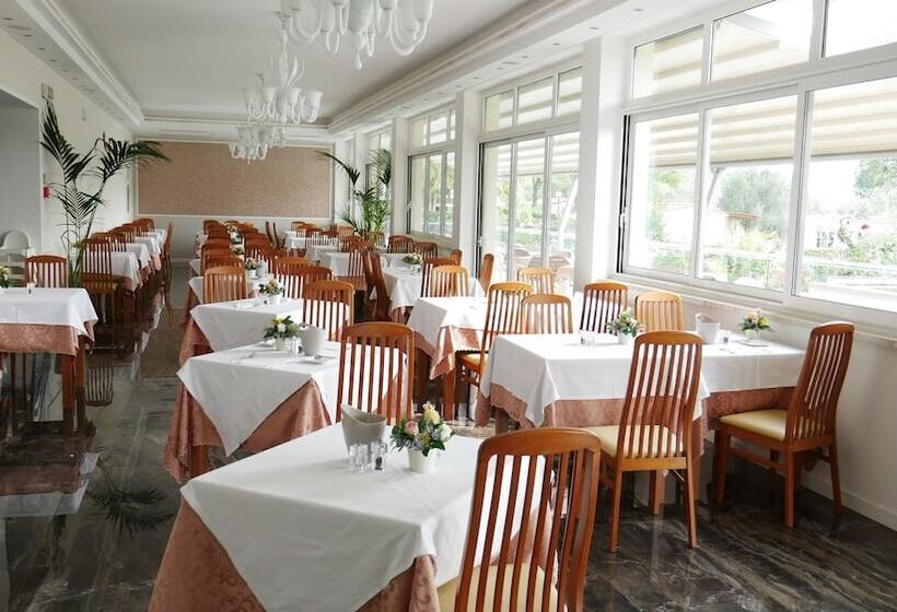 בית מלון כפרי Villa Paradiso Suite