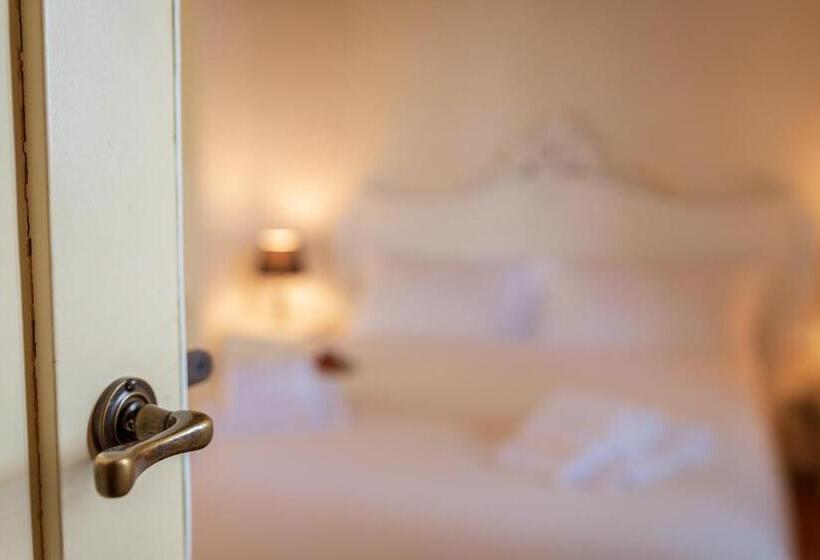 Il Podere Degli Artisti