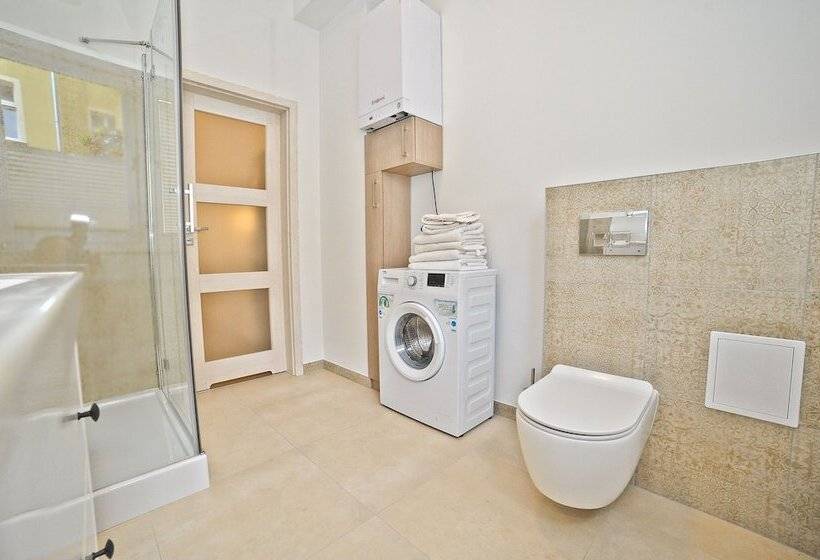 Laguna Centrum By Grand Apartments