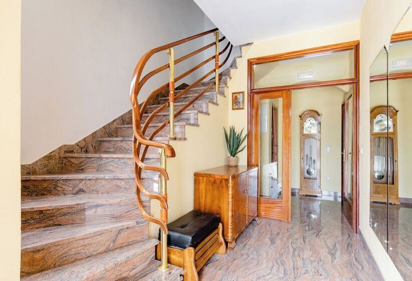 ペンション Apartments Mara