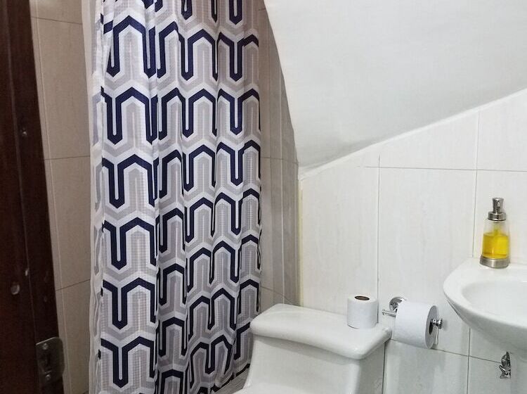 پانسیون Casa Serena