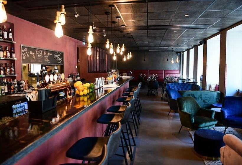 پانسیون Centrum