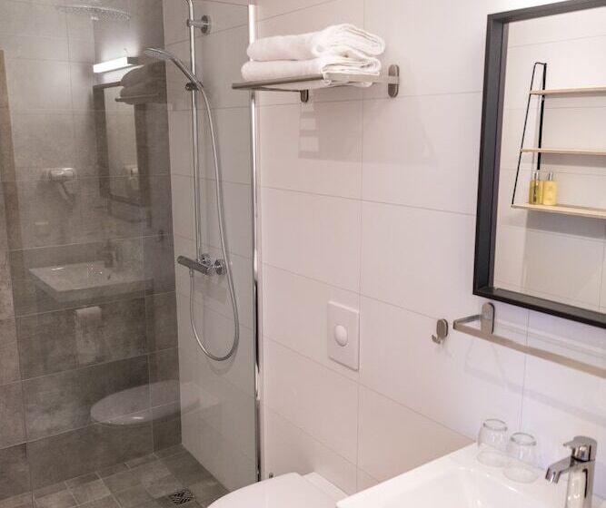 پانسیون Centrum