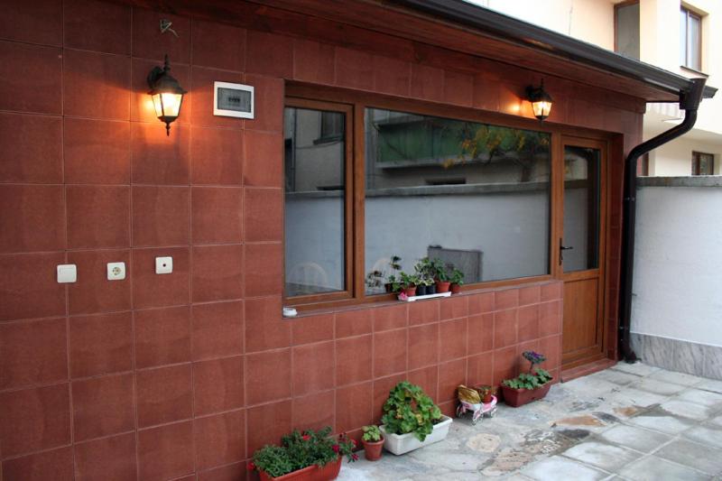 פנסיון Guest House Lila