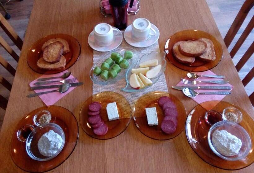 פנסיון Guest House Lila