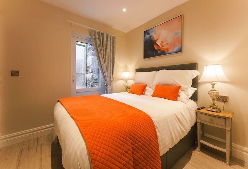 بنسيون Kingston S Townhouse