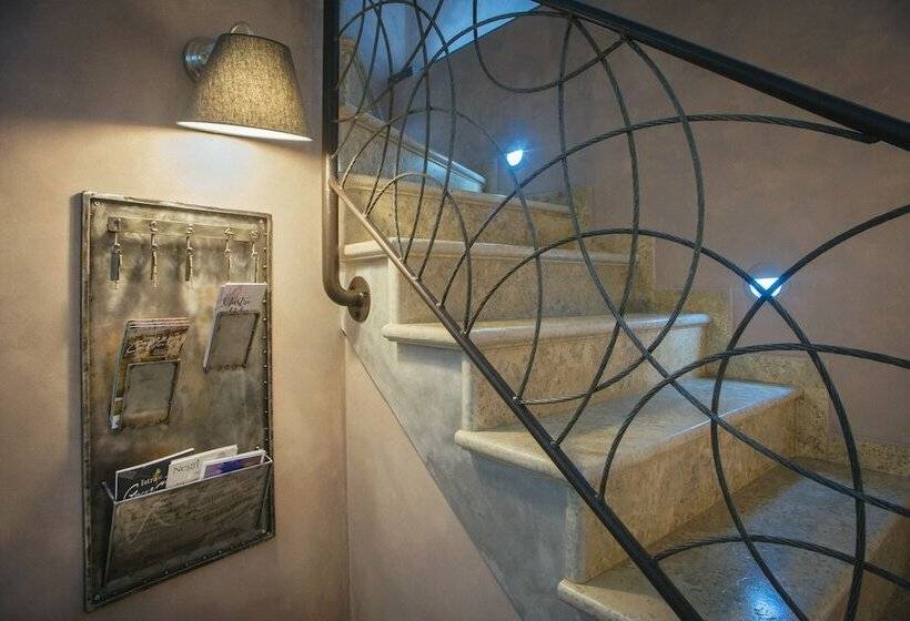 بنسيون Mirakul Residence In A Cute Historic Town