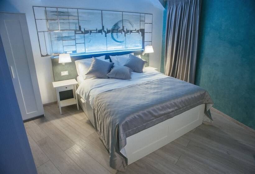 بنسيون Mirakul Residence In A Cute Historic Town