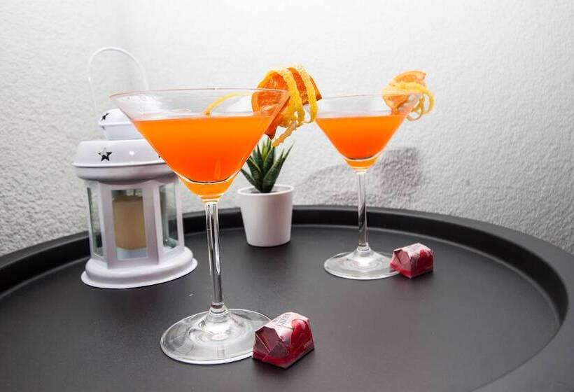 פנסיון Ora Luxury Rooms