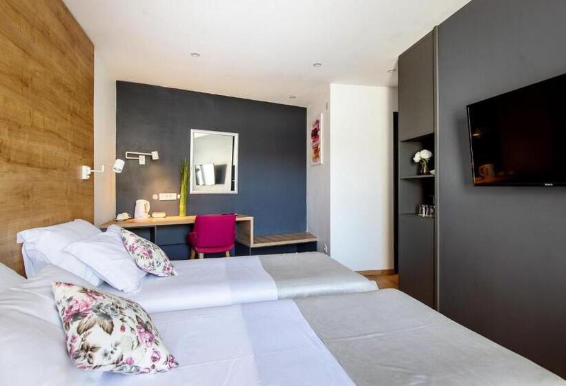 פנסיון Ora Luxury Rooms