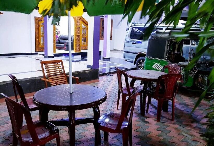 بنسيون Snp Star Guest House