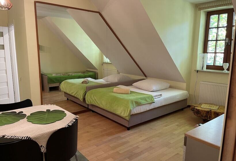 ペンション Villa Casanna