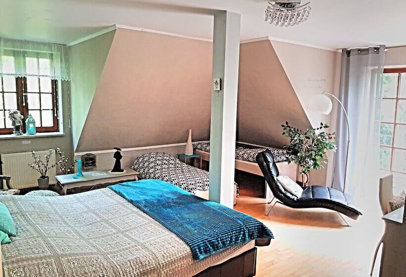 ペンション Villa Casanna