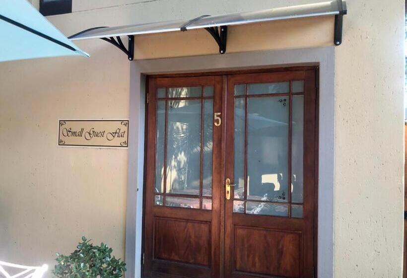 펜션 Waterberg Inn