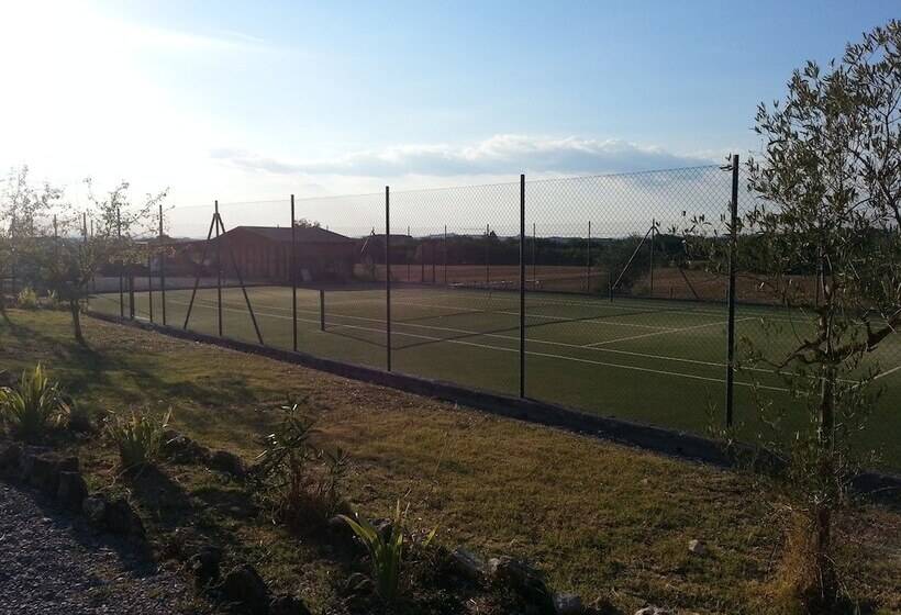 اقامتگاه Borgo Beccanella