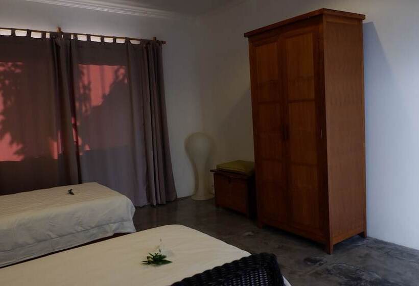 Tegal Sari Villa