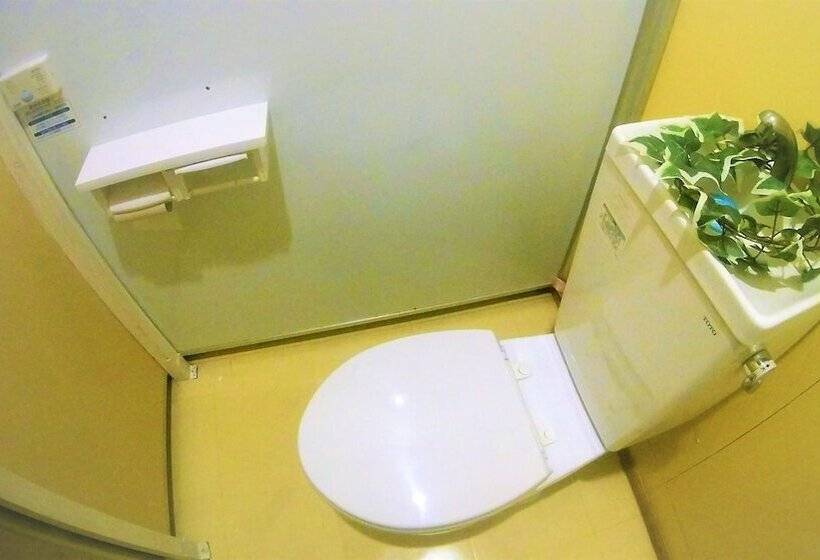 Guesthouse Nandeyanen   Hostel