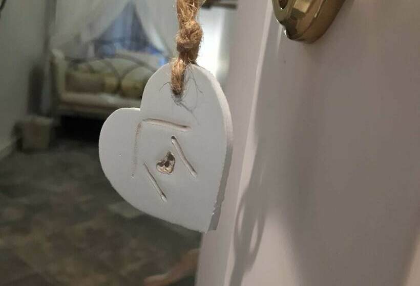 مبيت وإفطار La Casa Di Alma Luxury Rooms