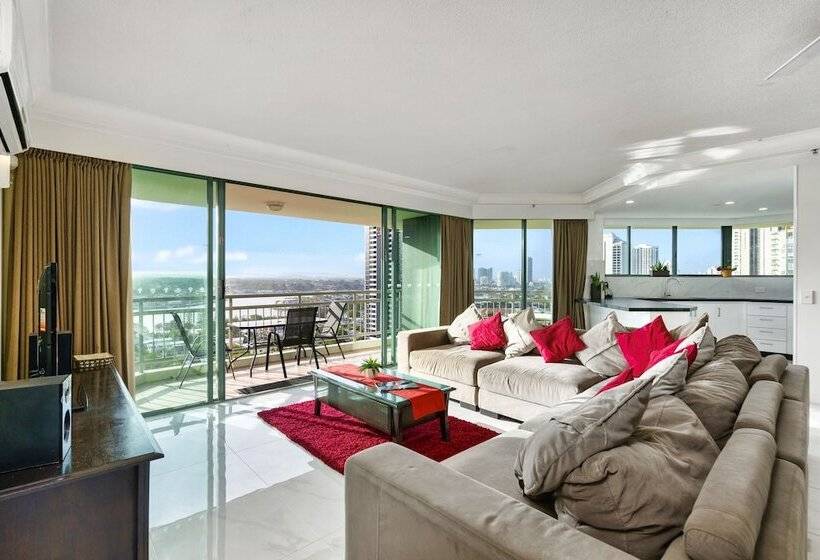 Crown Towers Resort Private Apartments