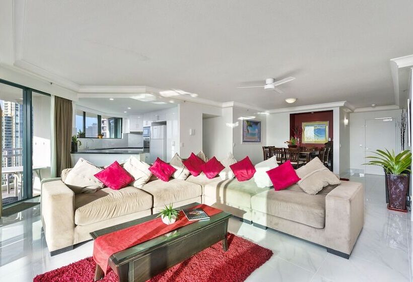 Crown Towers Resort Private Apartments