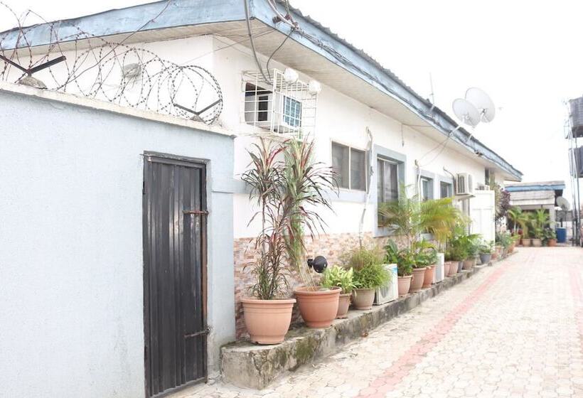 Elmariz Kitchen Motel