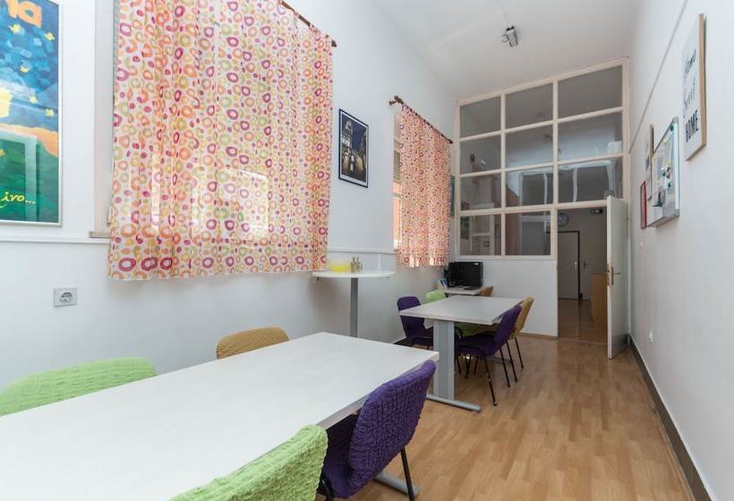 Hostel Croatia Split Old Town