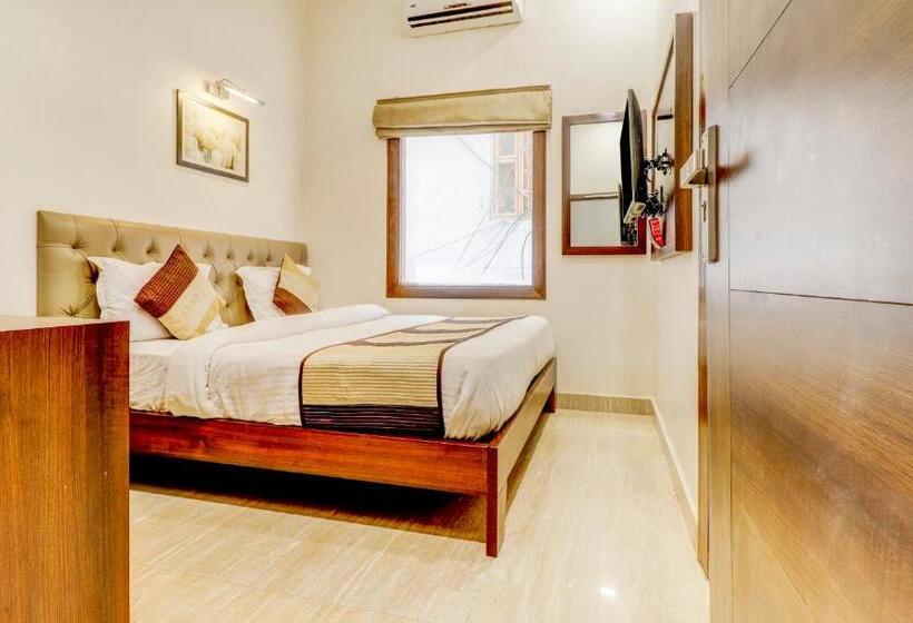 هتل Ajmer Regency