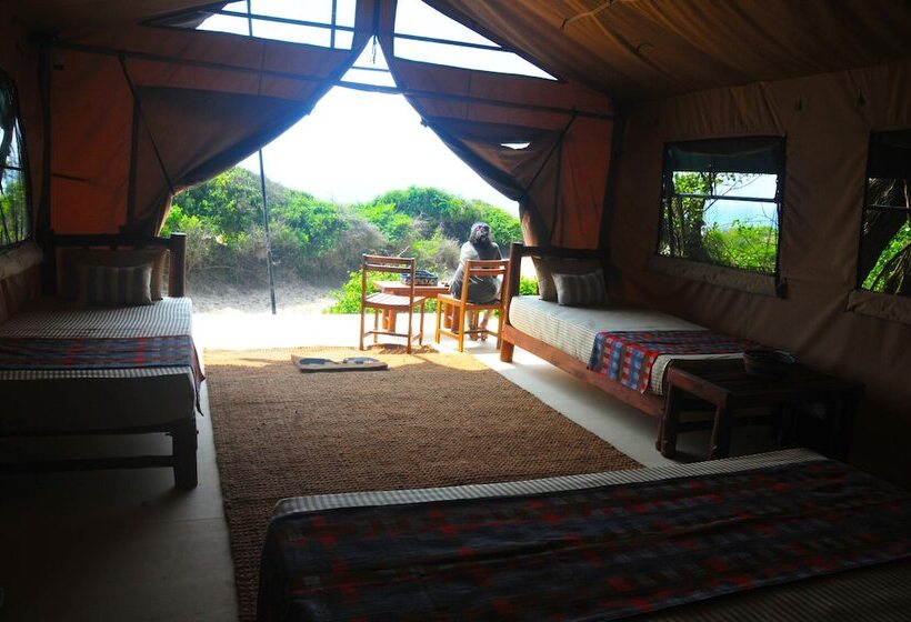 فندق Back Of Beyond Dune Camp Yala