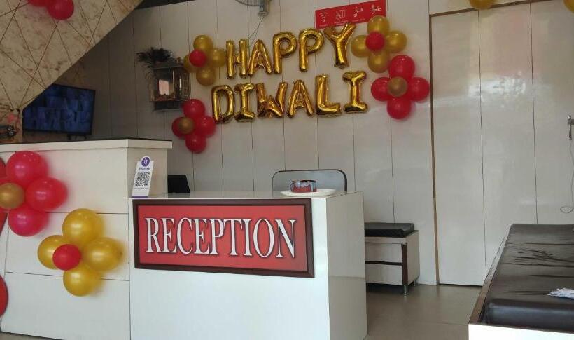 בית מלון כפרי C D Guest House By Oyo Rooms