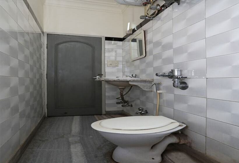 בית מלון כפרי Gallery Inn